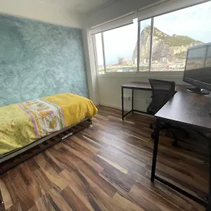 Homestay Closest To Gibraltar Border, La Linea de la Concepcion
