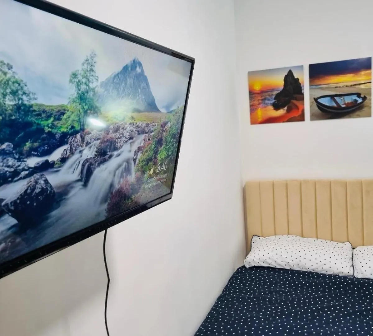 Room Close To Sea La Linea de la Concepcion Homestay